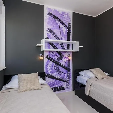 Luxury Penthouse Apartment Mandre