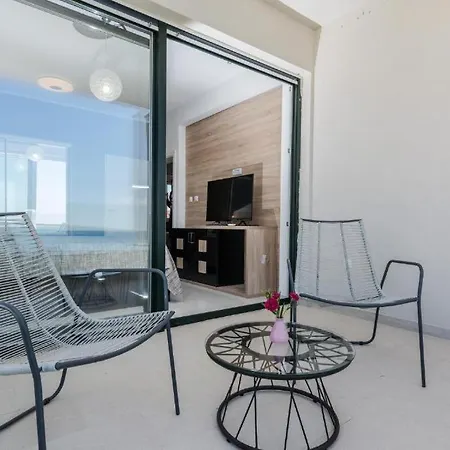 Luxury Penthouse *